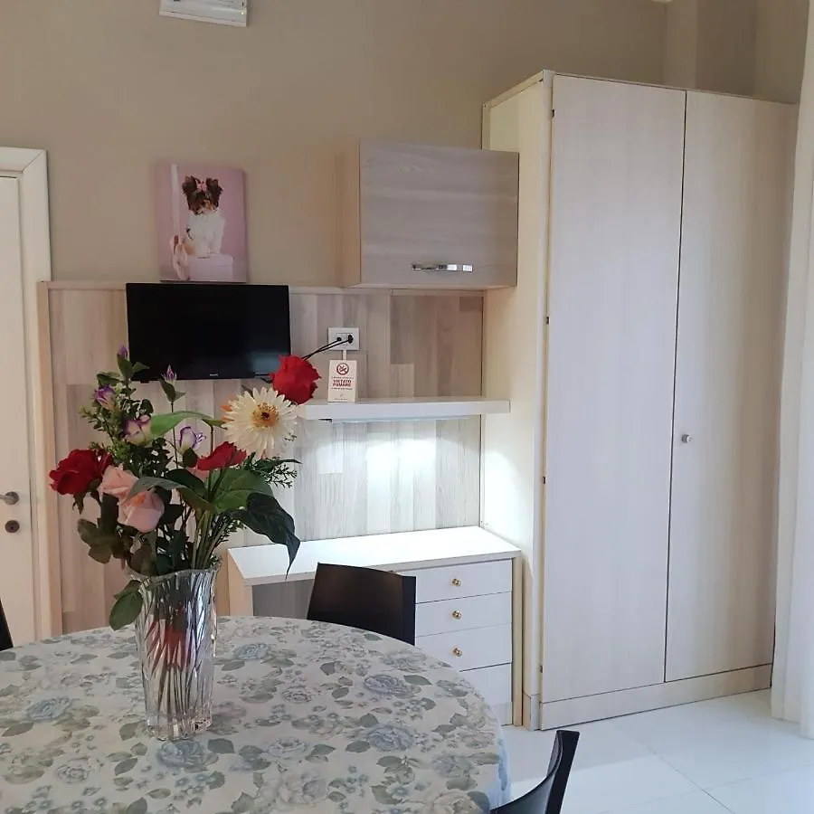 Appartamenti Miramare Rimini 0*,